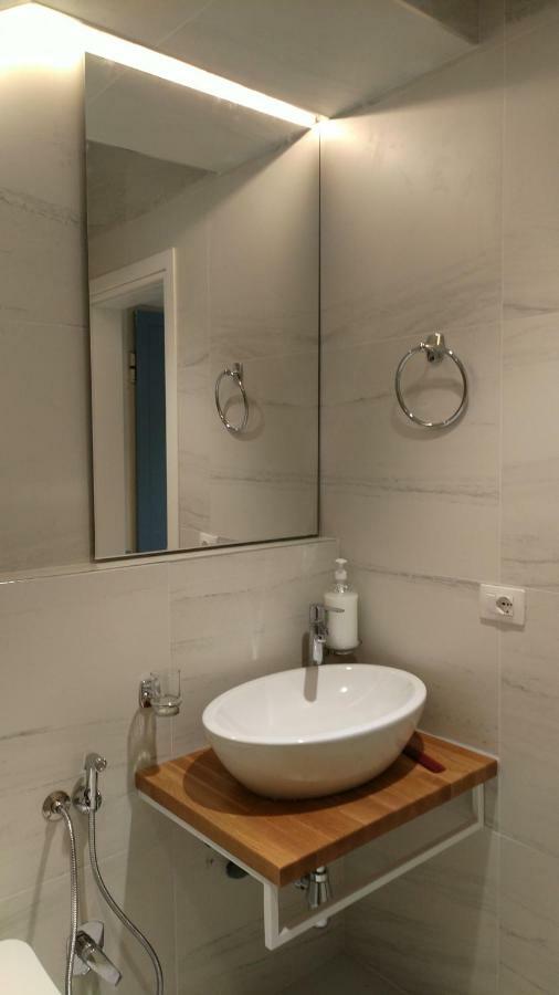 P-Apartment Saranda Kültér fotó