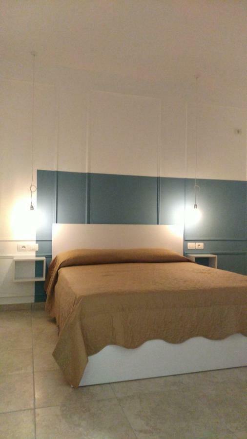 P-Apartment Saranda Kültér fotó